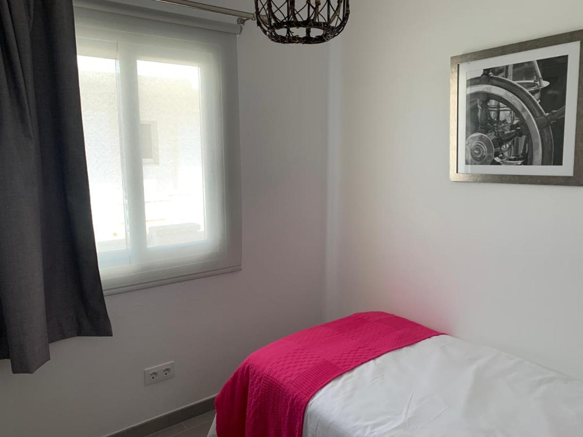 Apartamento En Playa Santo Tomas Es Migjorn Gran Dış mekan fotoğraf